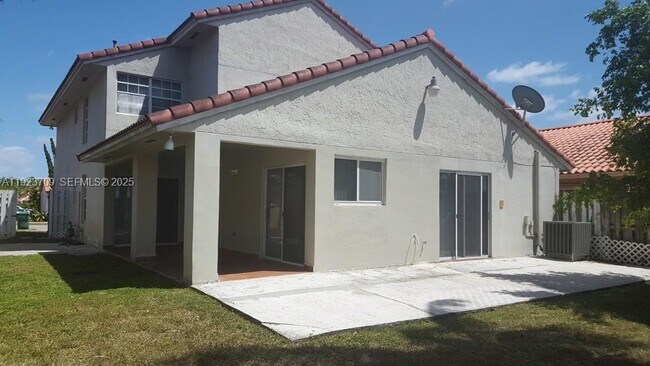 Building Photo - 6124 SW 149th Ave