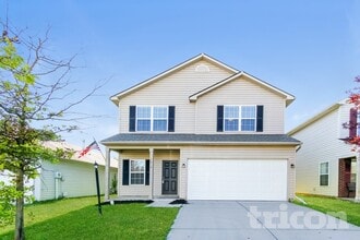 Building Photo - 3916 Roundwood Dr