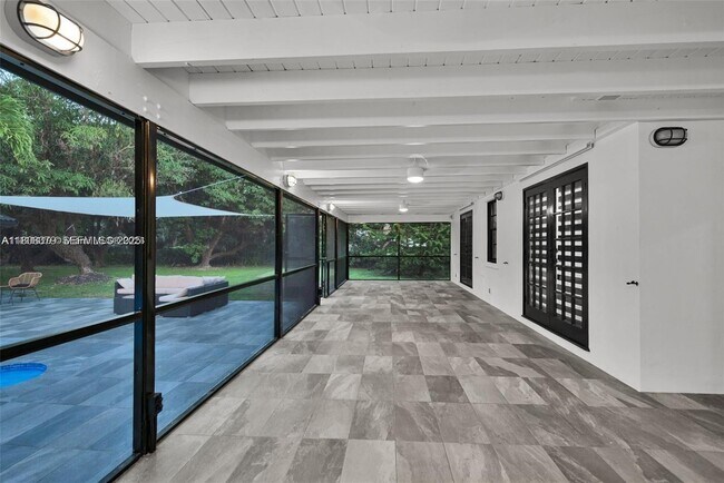 Building Photo - 7335 SW 104th St