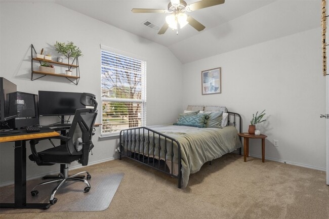 Building Photo - 1913 Kaiser Cove