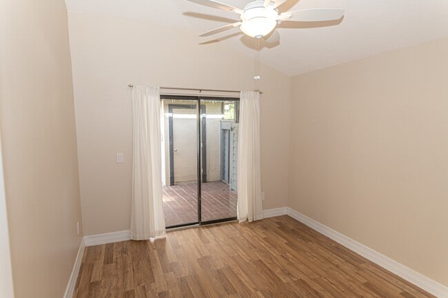 Building Photo - 13391 Broadhurst Loop