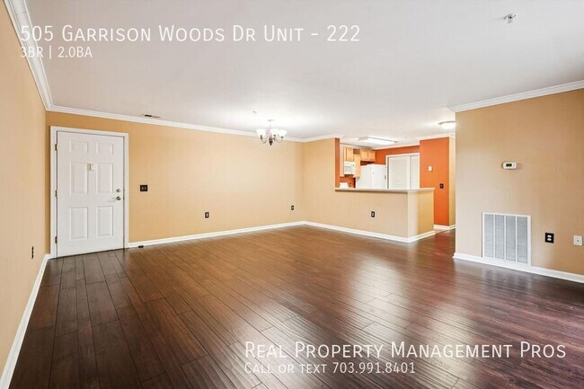 Building Photo - 505 Garrison Woods Dr