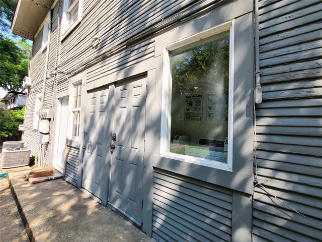 Building Photo - 4911 Worth St