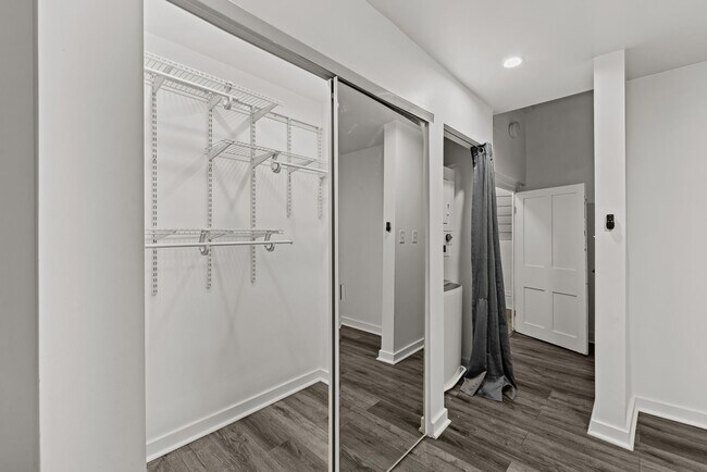 Building Photo - 4733 Butler St