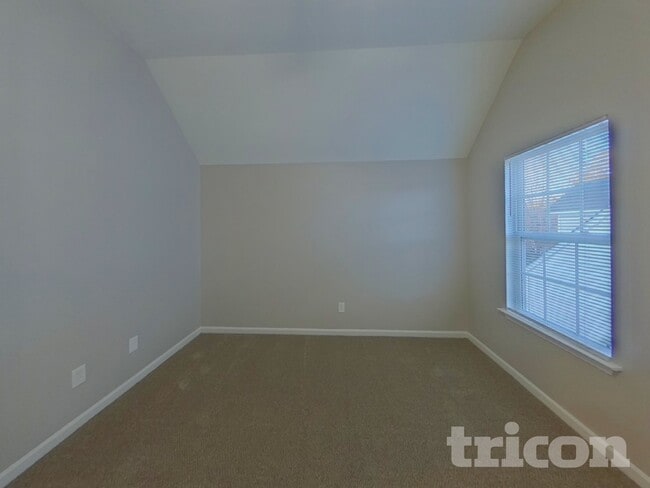 Building Photo - 1481 Mitchell Glen St