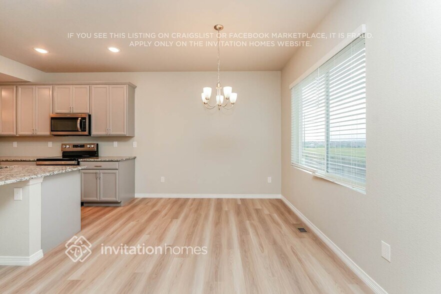 Building Photo - 6172 Big Bird Dr