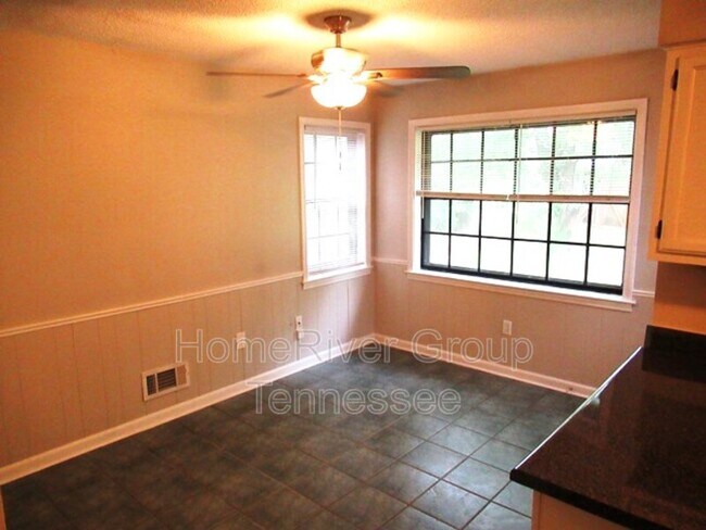 Building Photo - 3255 Covington Pike