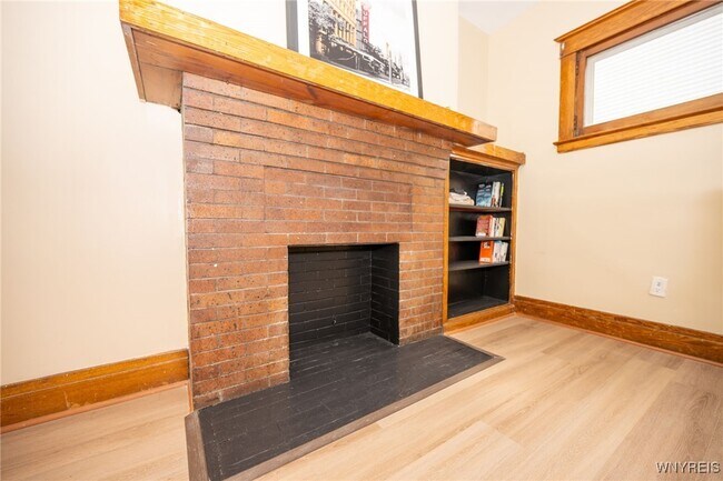 Building Photo - 98 E Delavan Ave