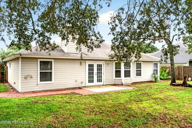 Building Photo - 12949 Chets Creek Dr S