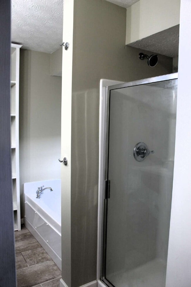 Building Photo - Roomy 3-Bedroom Townhouse in Baldwin Neigh...