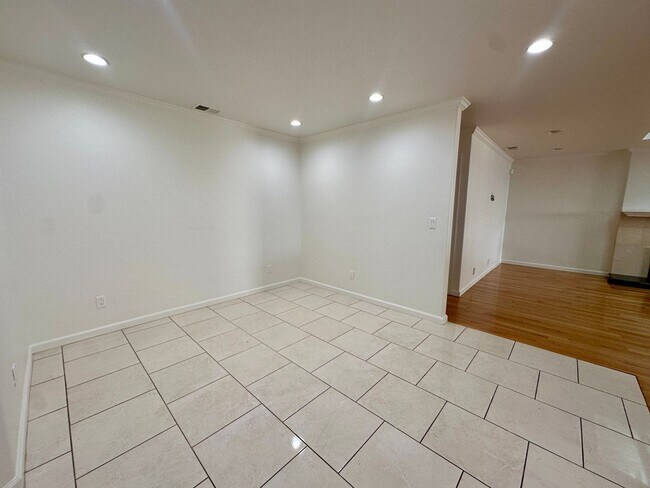 Building Photo - 1367 S Blaney Ave