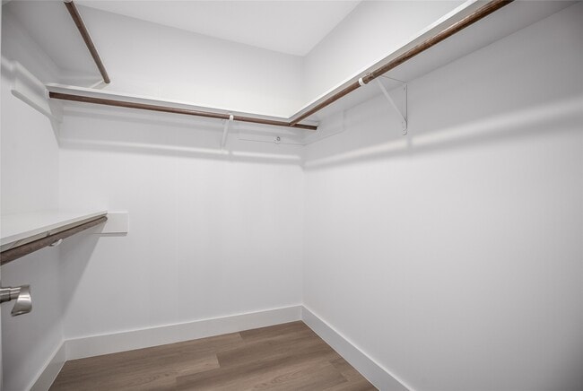 Building Photo - 1406 Kent Way