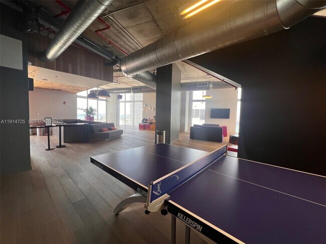 Building Photo - 151 SE 1st St