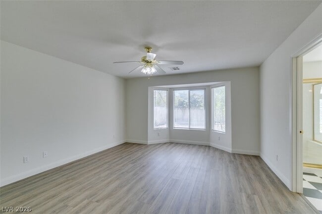 Building Photo - 8825 Fall Green Dr