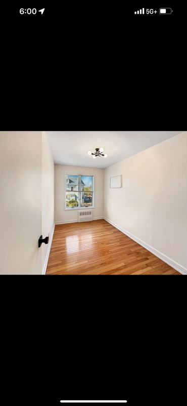 Building Photo - 4213 Seagate Ave