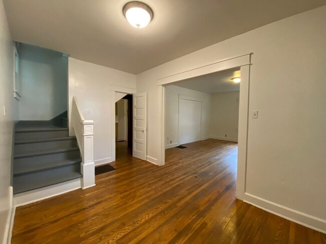 Building Photo - Available August 20th, 2026!