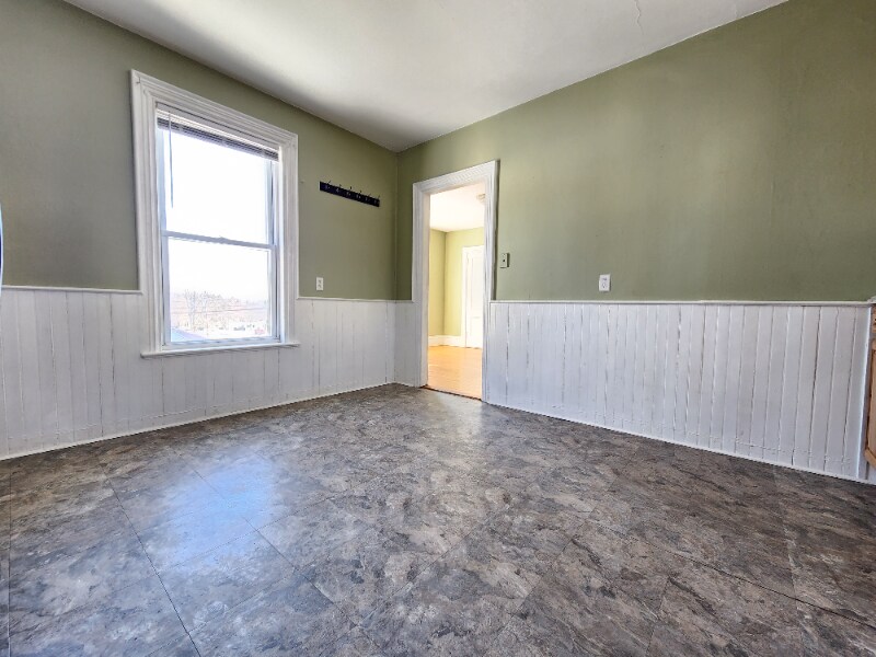 Building Photo - 72 Pier St