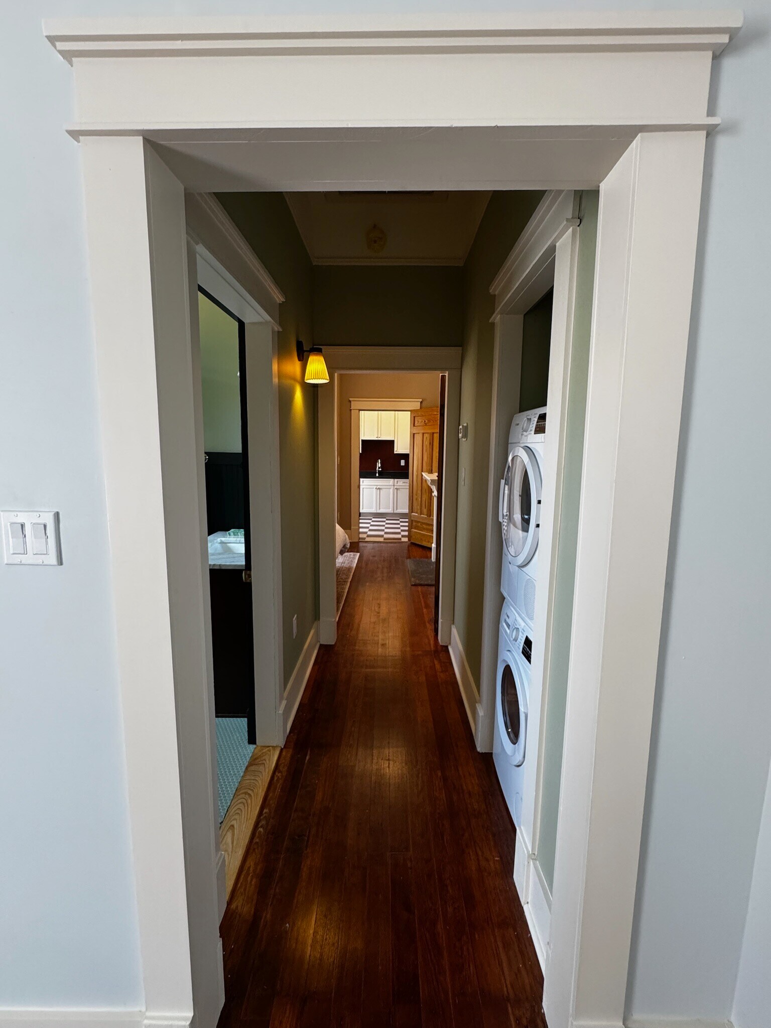 Building Photo - 2015 Kerlerec St