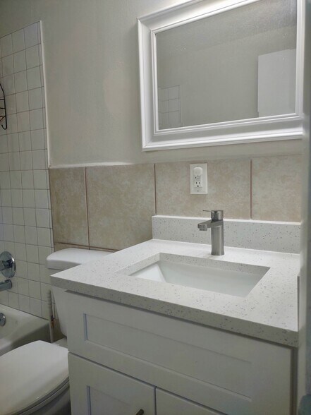 Building Photo - 4109 79th St W