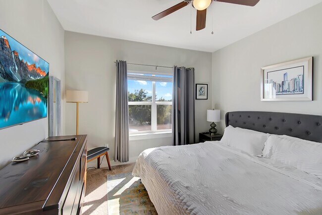 Building Photo - 25500 Westheimer Pkwy