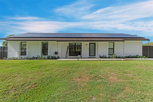 Building Photo - 8840 SW 181st Terrace