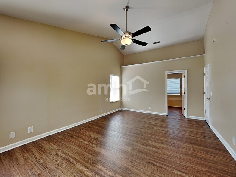 Building Photo - 309 Kentons Way