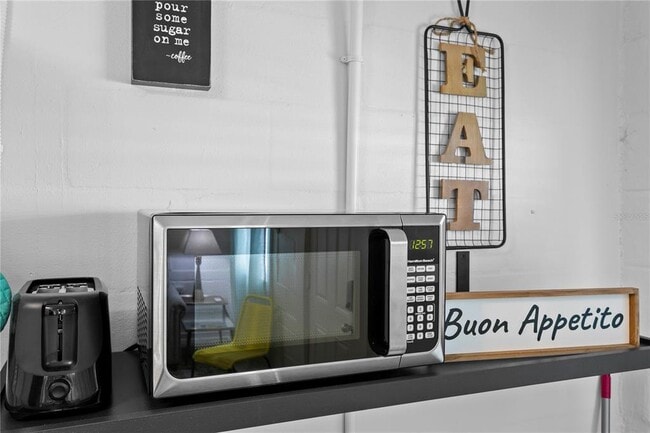 Building Photo - 1305 S 26th St