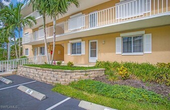 Building Photo - 3012 Sandpiper Bay Cir