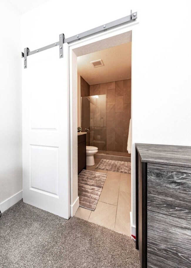 Building Photo - Westside, Next to Nature 2 Bed Luxury Apartment by Garden of the Gods