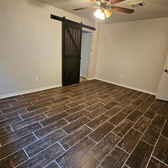 Building Photo - 23219 Briarcreek Blvd