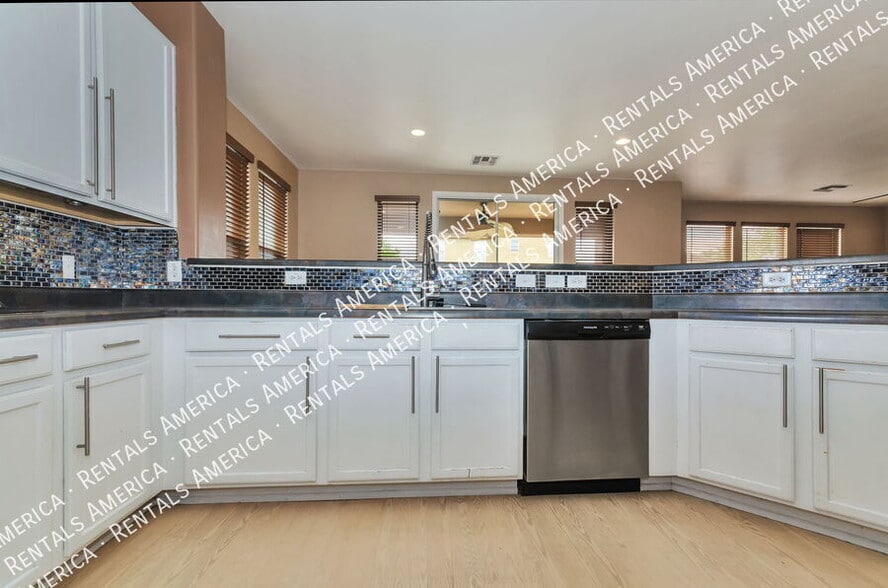 Building Photo - 7004 S Catchfly Ct