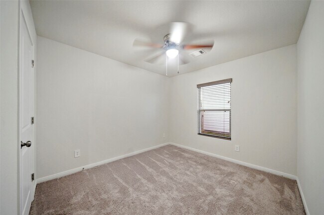 Building Photo - 15536 Briar Forest Dr