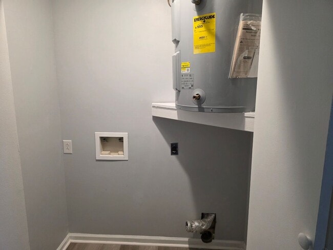 Building Photo - 29 Mustang Ct