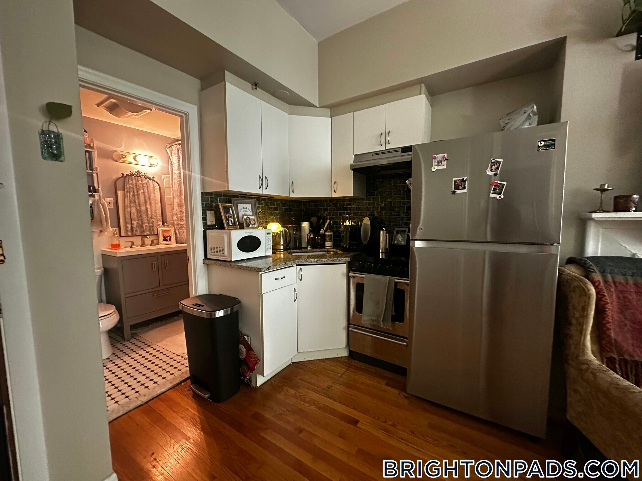 Building Photo - 511 Beacon St