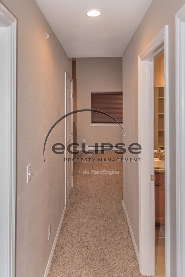 Building Photo - 507 Murphy Dr