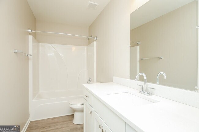 Building Photo - 149 Lindsey Dr