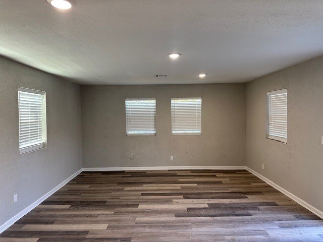 Building Photo - 201 W Campbell Dr