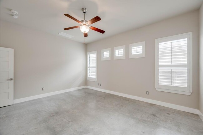 Building Photo - 3513 Marcae Ct