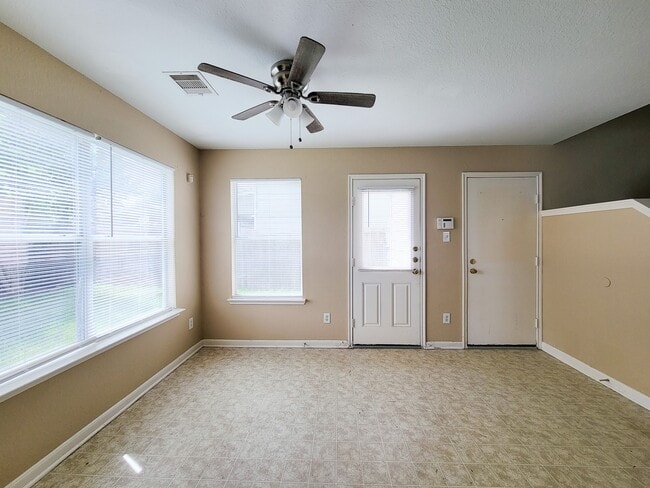 Building Photo - 8106 Arrington Forest Ln