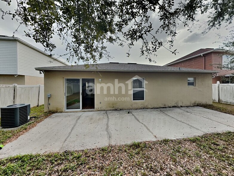 Building Photo - 11323 Camus Ln