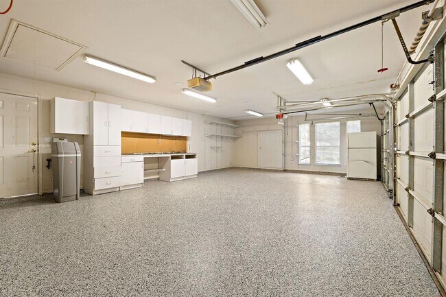 Building Photo - 2505 Merion Cove