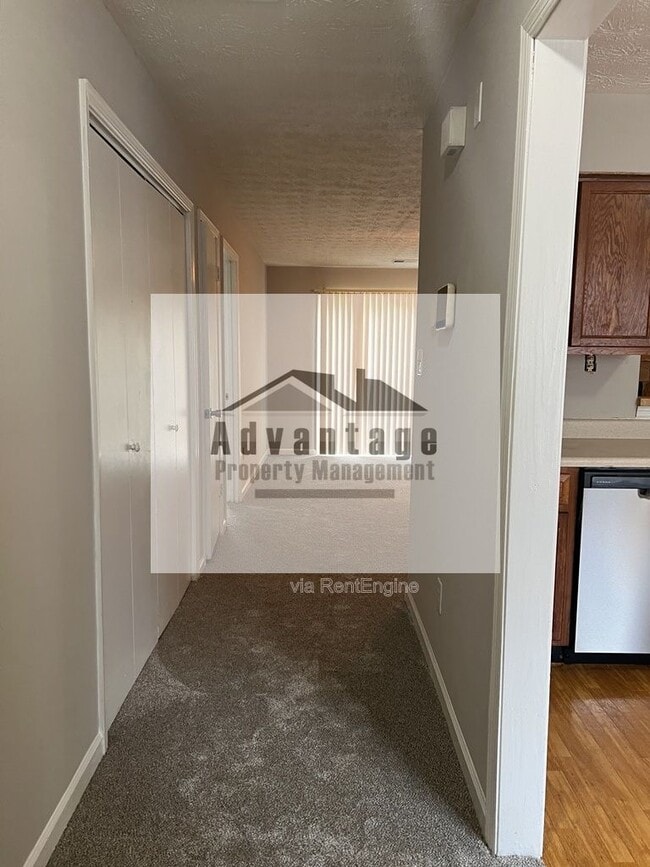 Building Photo - 980 Ohara Dr