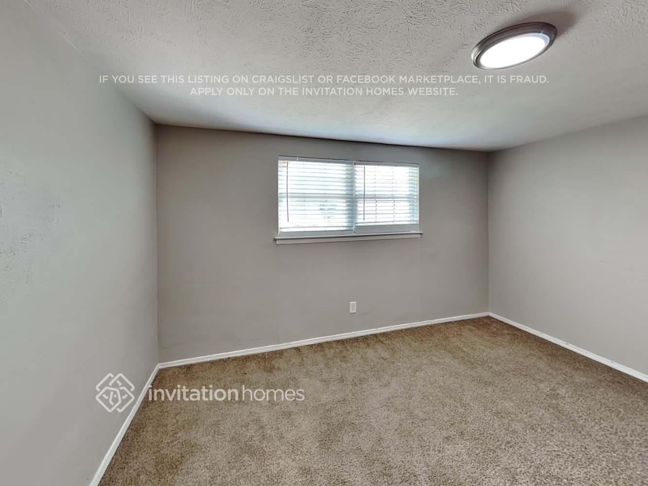 Building Photo - 1003 Rosewood Ln