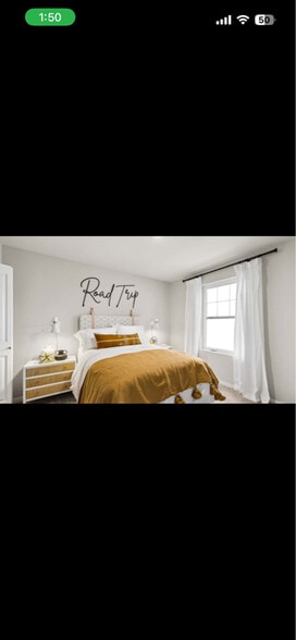 Building Photo - 219 17th Dr