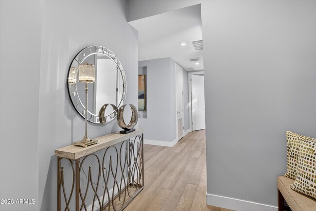 Building Photo - 16580 N 92nd St