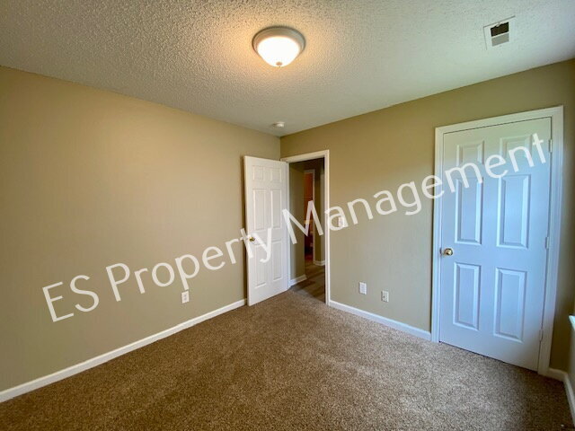 Building Photo - Wonderful 3 Bedroom 2 Bath Ranch Home in Lawrence Township!
