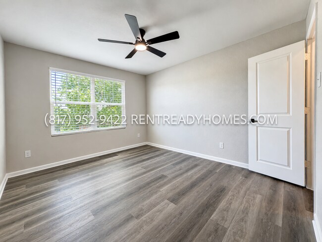 Building Photo - 419 Covington Cv