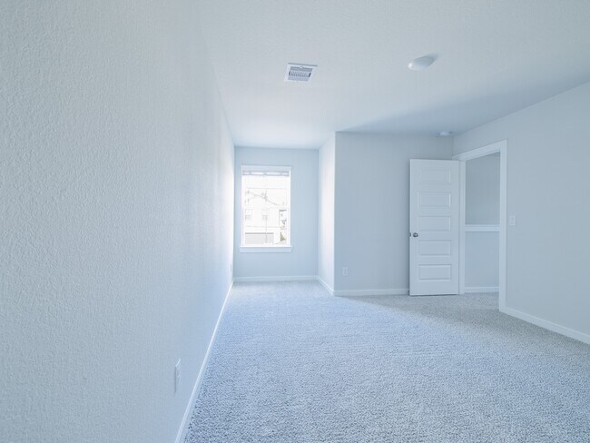 Building Photo - 8419 Sweet Cherry Ln