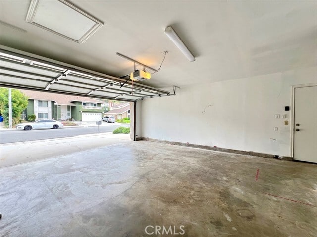 Building Photo - 1545 Meadow Glen Rd