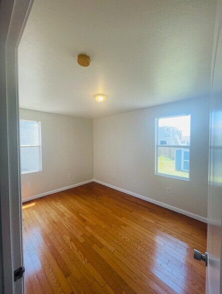Building Photo - 6212 Curie St